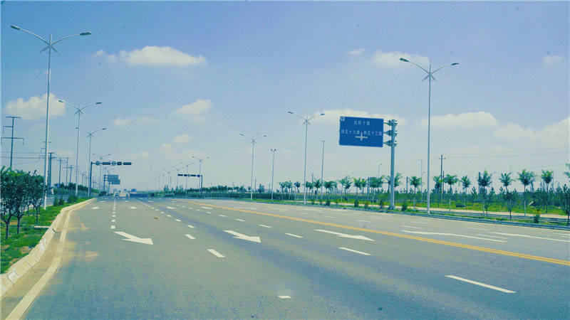 蘭州新區(qū)經十五路道路工程項目.jpg